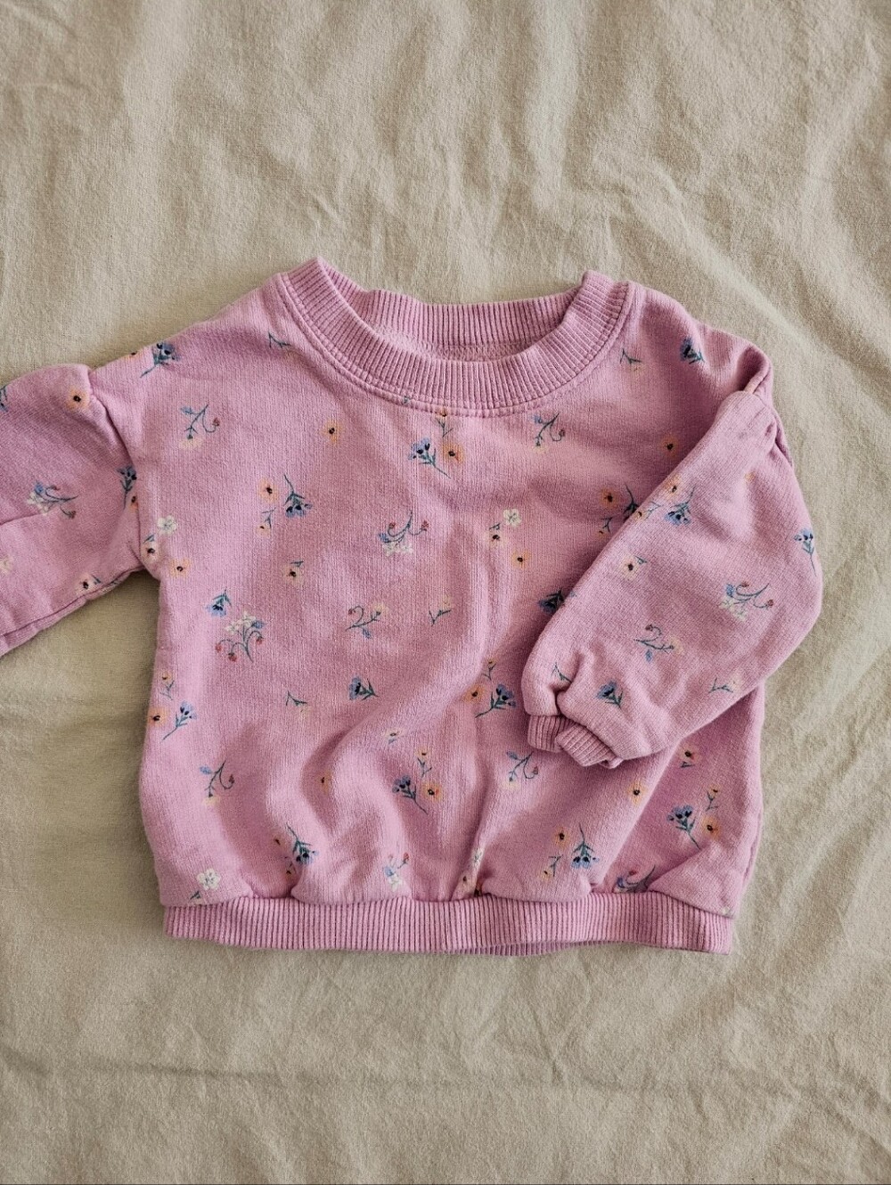 🧸4/20$ Carter's 6M Baby Girl Pink  Crewneck Sweater Floral